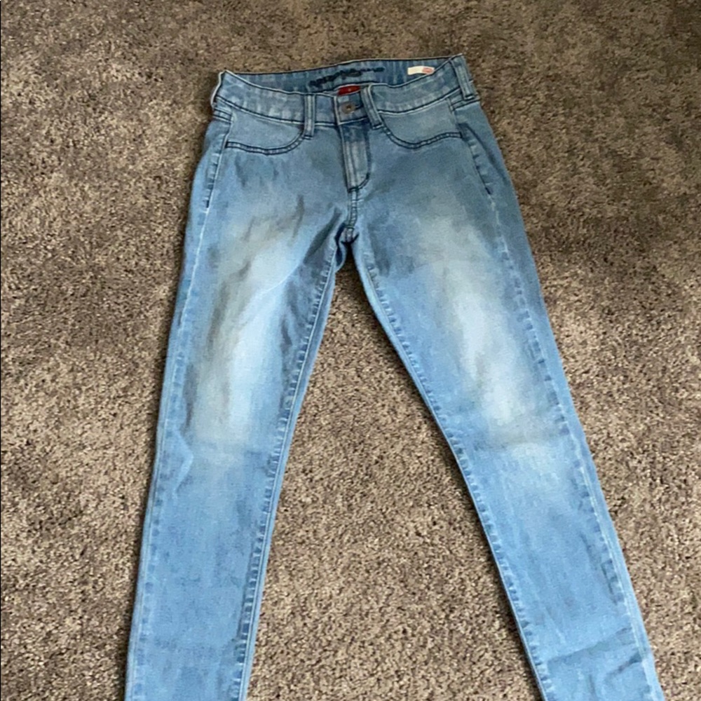 Arizona’s Jeans